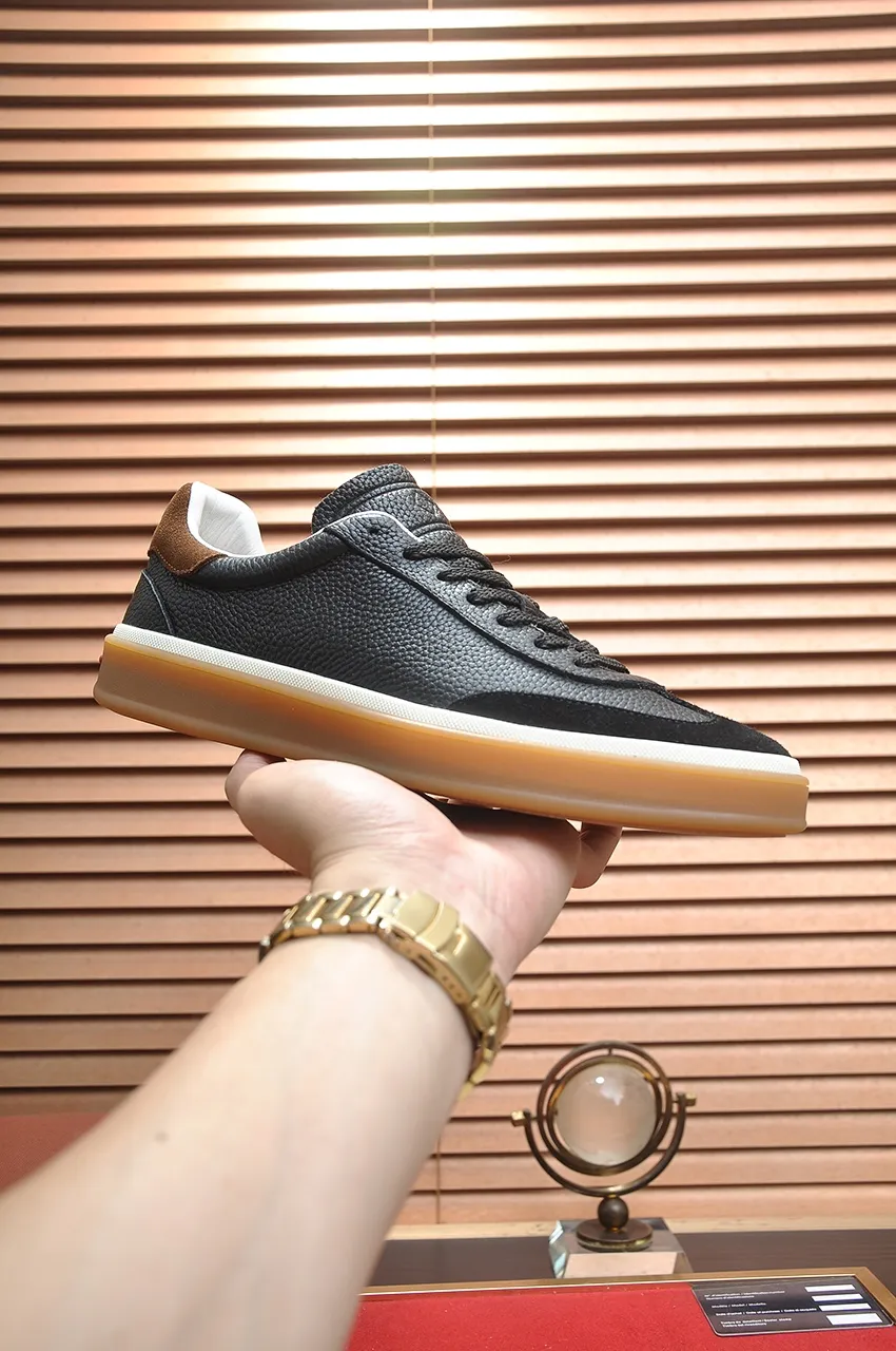 Men's men's shoes 💰540💶【𝐥𝐨𝐫𝐨 𝐏𝐢𝐚𝐧𝐚】lp classic loafers, an Italian treasure brand, the only brand that can match Hermès! Only after wearing it do we realize that we cannot let down our feet. The upper is imported cashmere, the lining of water-dyed cowhide ➕ the cowhide feet, the official original glass rubber outsole, and the pendant. Exclusive original packaging (tag ➕ brand paper ➕ outer box ➕ hand bag) code number: 38-45